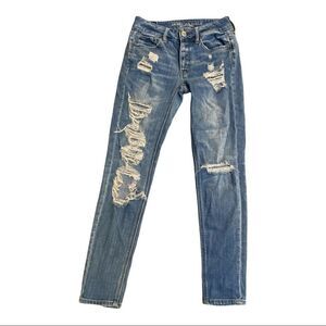 American Eagle | High Rise Tomgirl Distressed Skinny Jeans | 00